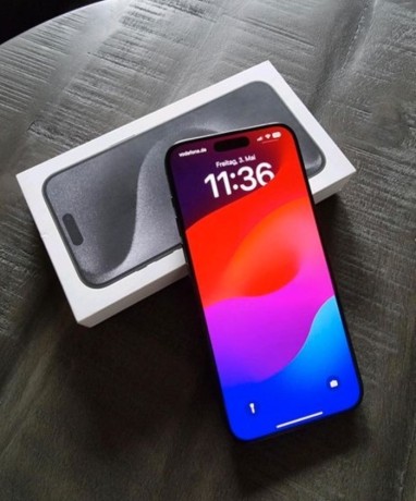 iphone-15-pro-max-big-2