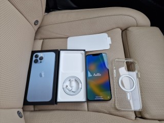 apple-iphone-13-pro-max-sierra-blue-256gb