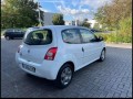 renault-twingo-12-annee-2007-small-0