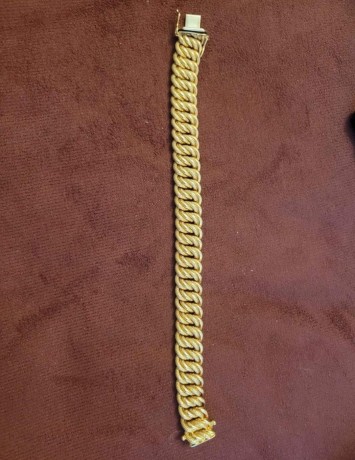 armband-aus-18k-gold-big-3