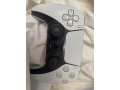 ps5-und-2-controller-small-2